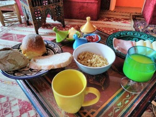 Porto Riad - Guest House, Забронировать Гостевой дом Бонфим 