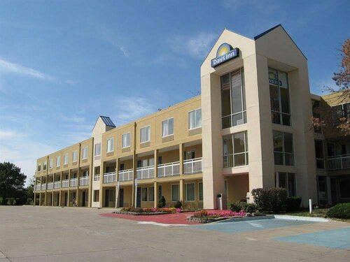 Days Inn by Wyndham West Des Moines - Clive, Забронировать Отель Клив Айова