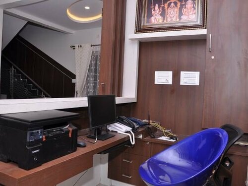 LG Park Hotel, Забронировать Отель Хоскоте штат Карнатака