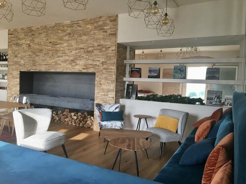 Domaine Isaure, Reserva ahora Hotel Hoteles en Monferrato con aparcamiento, Aparcamiento