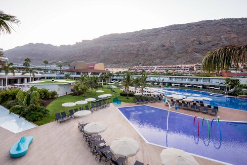 Radisson Blu Resort & Spa, Gran Canaria Mogan, Забронировать Курортный отель Моган Гран-Канария