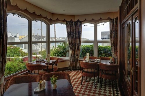 Bay View Hotel, Book Hotel Kilkee Clare