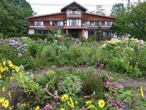 Country Inn Kashiwabara, Забронировать Отель «постель и завтрак» Отели Горнолыжного курорта Хакуба с завтраком, Завтраки