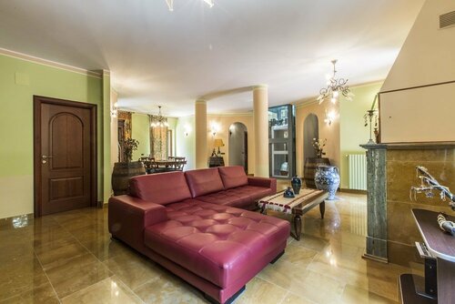Luxury House, Book Hotel Enna Sicily