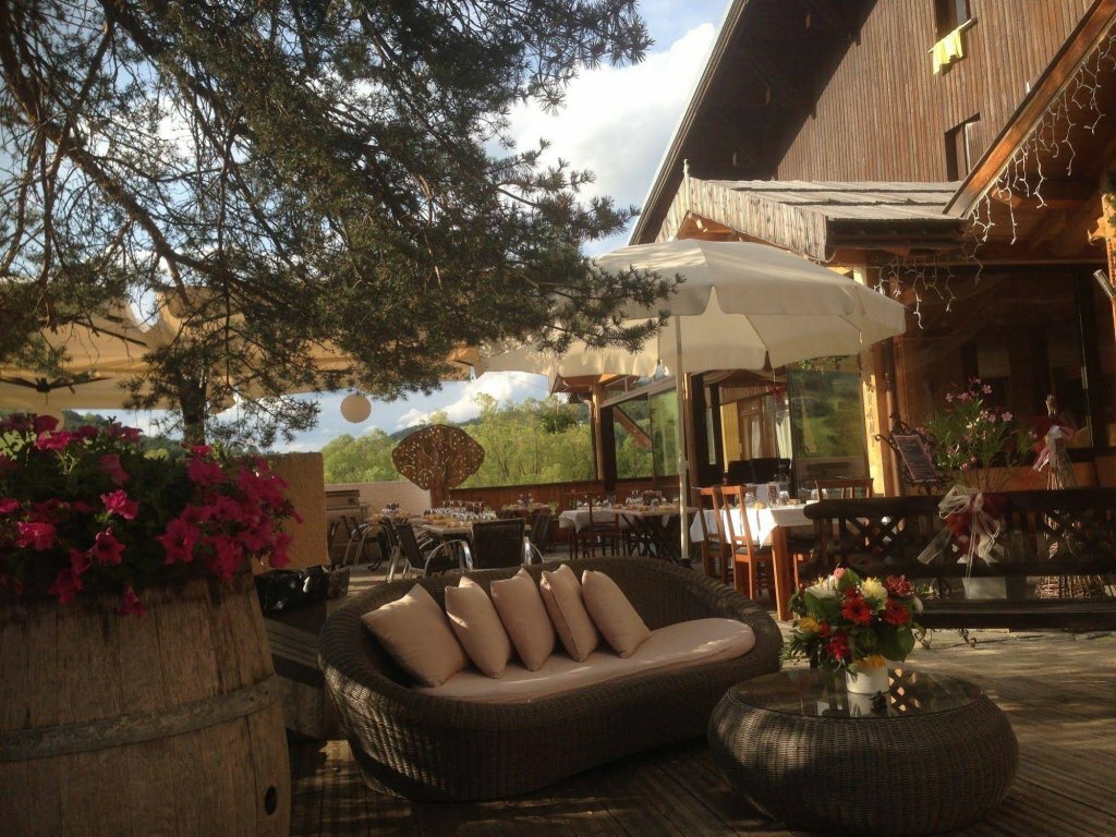 Logis Domaine de lAdoux