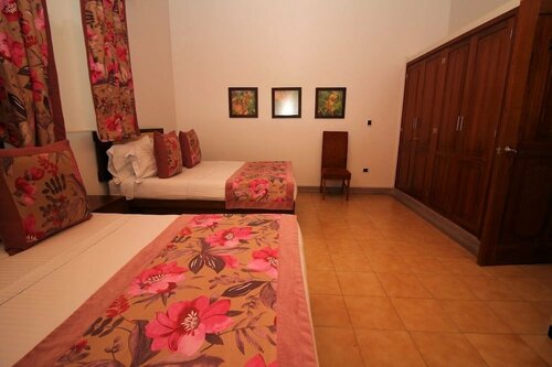 Amazilia Hotel Campestre ubicado en Cerritos cerca a Ukumari, Reservar Hotel Hotéis em Pereira com piscina, Piscina