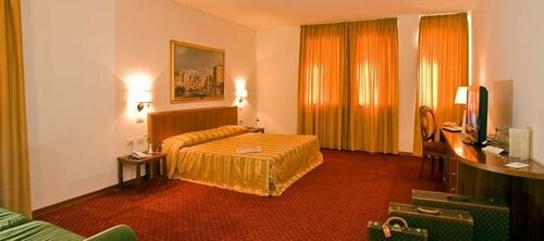 Отель Best Western Park Hotel Continental, Забронировать Отель Сан-Дона-ди-Пьяве Венето