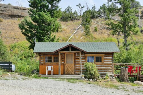 Creekside Lodge at Yellowstone, Забронировать Отель Коуди Национальный парк Йеллоустоун, восточный вход