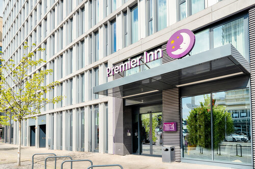Premier Inn Berlin Alexanderplatz, Забронировать Отель Бизнес-отели Берлина, рядом с Märchenbrunnen, 4* 5*