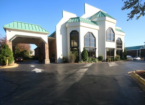 Best Western Statesville Inn, Забронировать Отель Стейтсвилл Северная Каролина