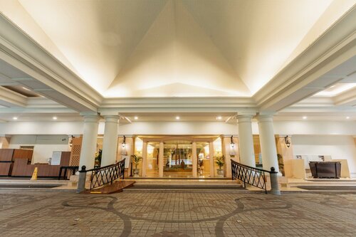 Crowne Plaza Chennai Adyar Park, Забронировать Отель Отели Ченнаи 5 звезд, 5*