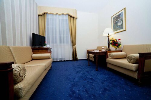 Hotel Wellness & Spa Nowy Dwór, Rezervasyon Otel Rzeszow Podkarpackie