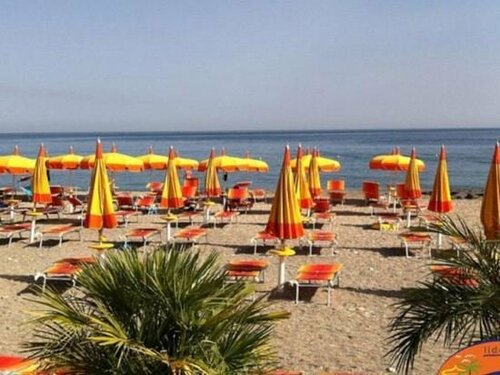 Emily Home, Rezervați Hotel Giardini-Naxos Taormina Coast