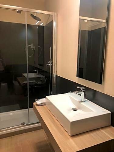 Albergo Tre Pozzi, Забронировать Отель Фонтанеллато Эмилия-Романья