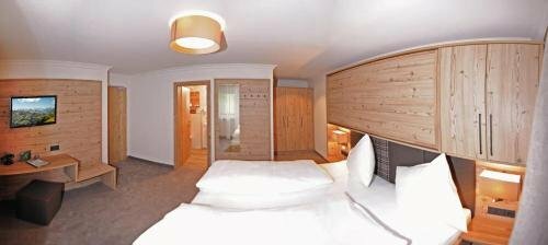 Hotel Birkenhof, Забронировать Отель Хинтерглемм Зальбах-Хинтерглемм, рядом с Санлайнер