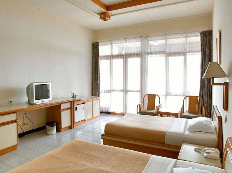 Pantai Indah Resort Hotel Barat
