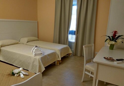 Le Camelie, Брондау Таңертеңгі аспен бірге түндеу Ginosa Apulia