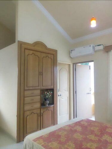 Cassi Studio, Boek Appartement Goa Hotels met Parkeerplaats, Parkeren