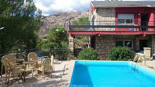 Piedra Libre Apartamentos, Забронировать Отель Отели Мансанарес-эль-Реаль с парковкой, Парковка