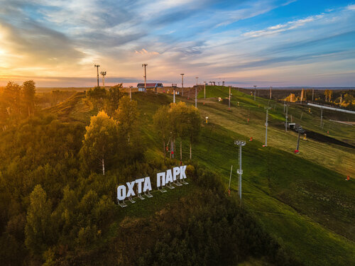 Ohta Park, Забронировать Гостевой дом Отели Мистолово с парковкой, рядом с Траволатор 1 (нижняя), Парковка