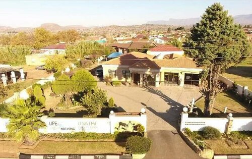 Unathi Guest Lodge, Book Pension Jagersrust Free State