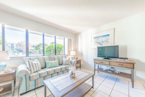 Palms at Seagrove by Wyndham Vacation Rentals, Book Hotel Hoteller i Emerald Coast med pool, Swimmingpool