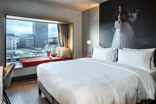 Radisson RED Hotel, Vienna, Забронировать Отель Отели Вены с парковкой, рядом с Шоттентор, Парковка