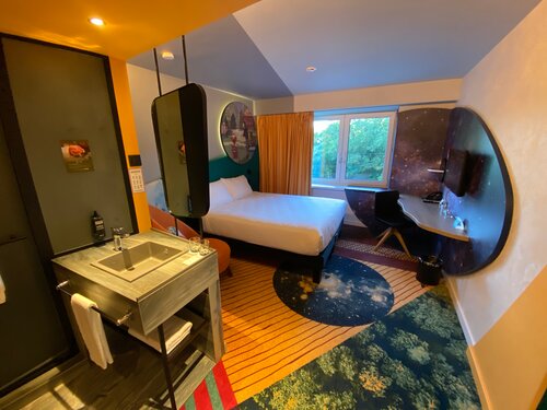 ibis Styles Chelyabinsk, Rezervovat Hotel Chelyabinsk hotely s bazénem, Bazén