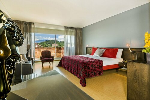 Hotel Egina Medellin, Забронировать Отель Лаурелес-Эстадио Медельин