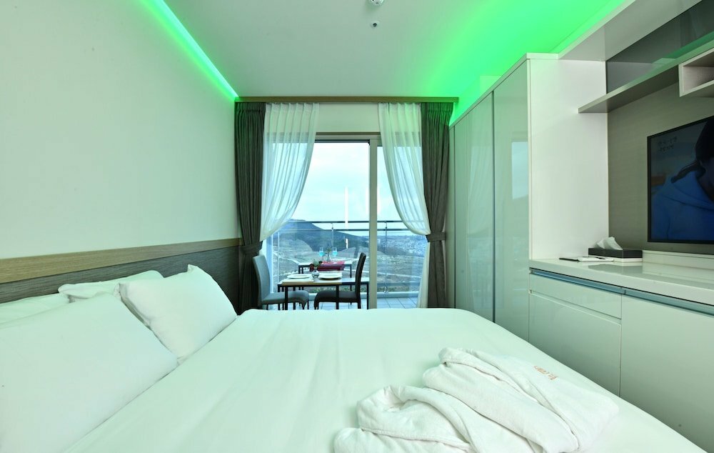 Skytop Hotel Incheon Airport