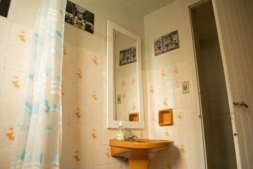 Casa do Rogério Hostel, Забронировать Хостел Кашиас-ду-Сул Риу-Гранди-ду-Сул