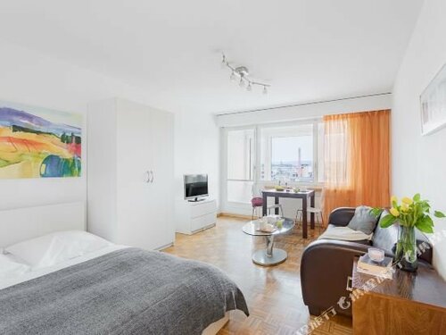 Swiss Star Tower - Self Check-In, Забронировать Апартаменты/квартира Апартаменты Цюриха, Апартаменты/квартира