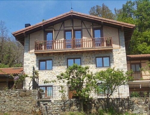 Apartamentos Casa Lafuente