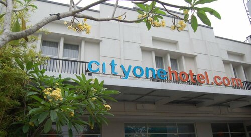 CityOne Xpress Semarang, Reservar Hotel Semarang Central Java, perto de Java Supermall