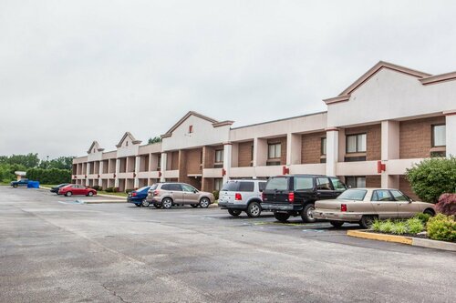 Red Roof Inn & Suites Mt Holly - McGuire AFB, Забронировать Отель Маунт-Холли Philadelphia Metropolitan Area