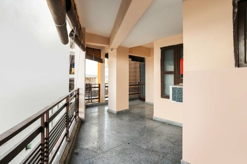 OYO 70089 Shivaay Residency, Забронировать Отель Гургаон 