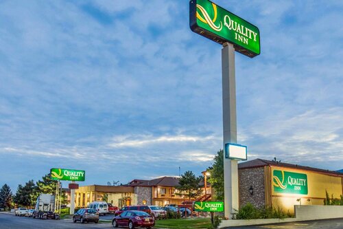 Quality Inn, Забронировать Отель Сидар-Сити Iron County, рядом с Frontier Homestead State Park