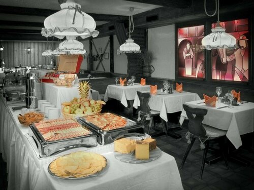 Hotel Holiday, Prenota Hotel Zermatt 