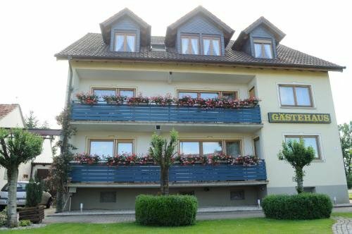 Hotel Schwarzes Ross, Reserva ahora Hostal o pensión Schwarzach am Main Baja Franconia