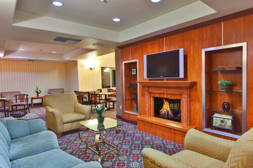 Holiday Inn Express Hotel & Suites Ontario Airport-Mills Mall, an IHG Hotel, Reserva ahora Hotel Rancho Cucamonga California