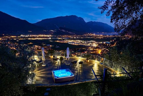 Agriturismo Maso Botes, Забронировать Отель Отели Арко 5 звезд, 5*