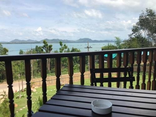 Resting Place Ko Yao Yai, Забронировать Отель Отели Пхангнга с парковкой, Парковка