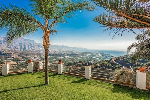 Villa Alcahuey, Prenota Villa Ville a Torrox, Villa