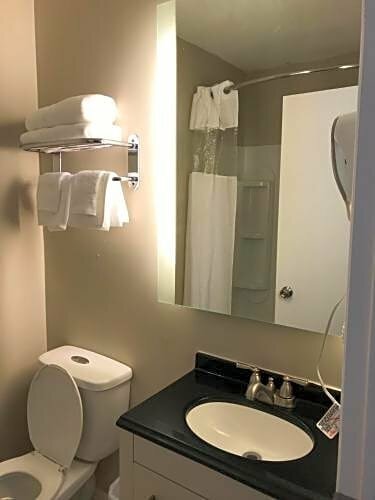 Paris Hotel