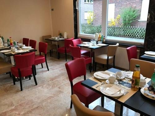 Hotel Sophia, Забронировать Отель Варендорф 