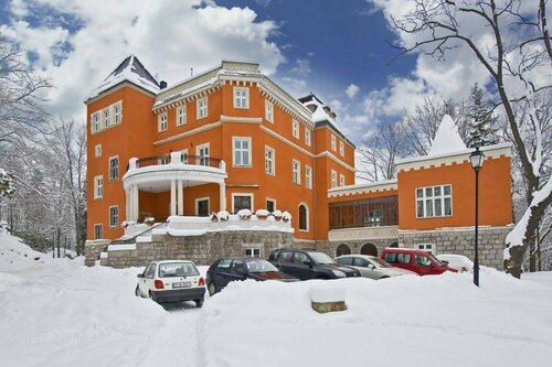 Pałac Paulinum, Забронировать Отель Отели Еленя-Гура 3 звезды, 3*