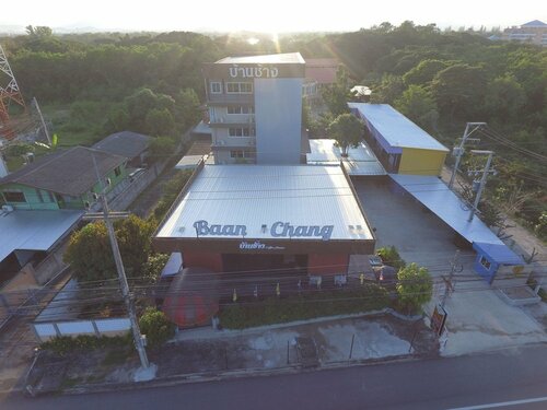 Baan Chang Hotel & Coffee House, Varaa Hotelli Tak Tak