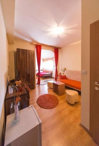 Garni hotel Piramida, Κράτηση Ξενοδοχείο Ποντγκόριτσα Podgorica County