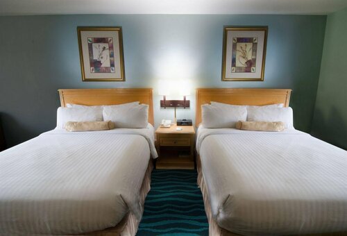 Ocean Park Inn, Забронировать Отель Отели Сан-Диего с завтраком, рядом с The Promenade at Pacific Beach, Завтраки