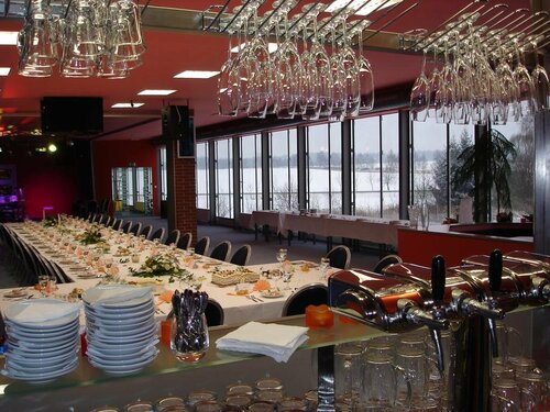 Relaxcentrum Mrkáček Lišov, Prenota Hotel Veseli nad Luznici 